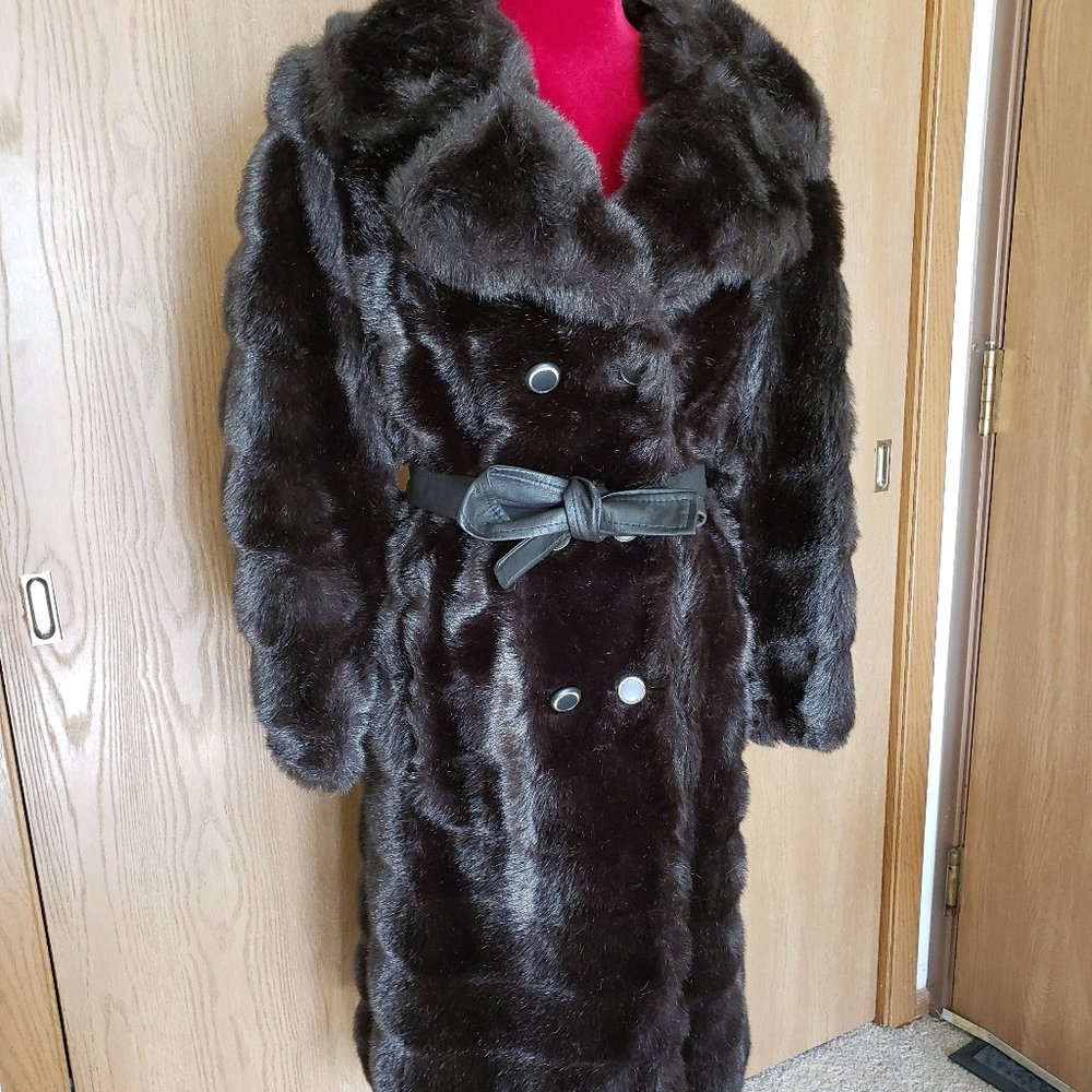 Vintage VEGAN Faux-Fur Coat with Original Belt